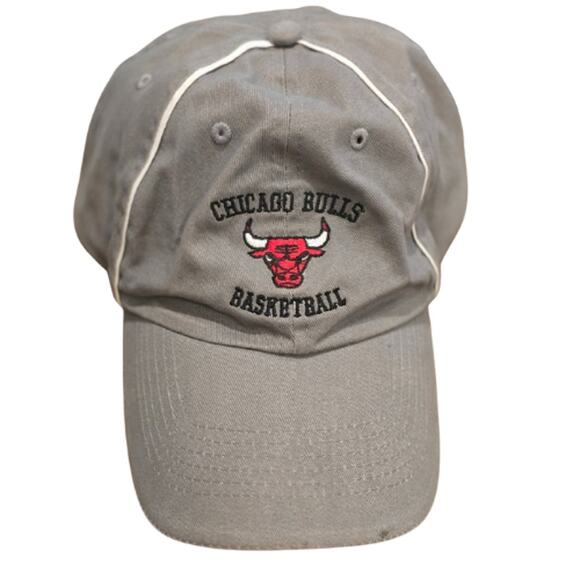 Chicago Bulls Vintage Gray Baseball Cap - Unisex EUC - Picture 5 of 5